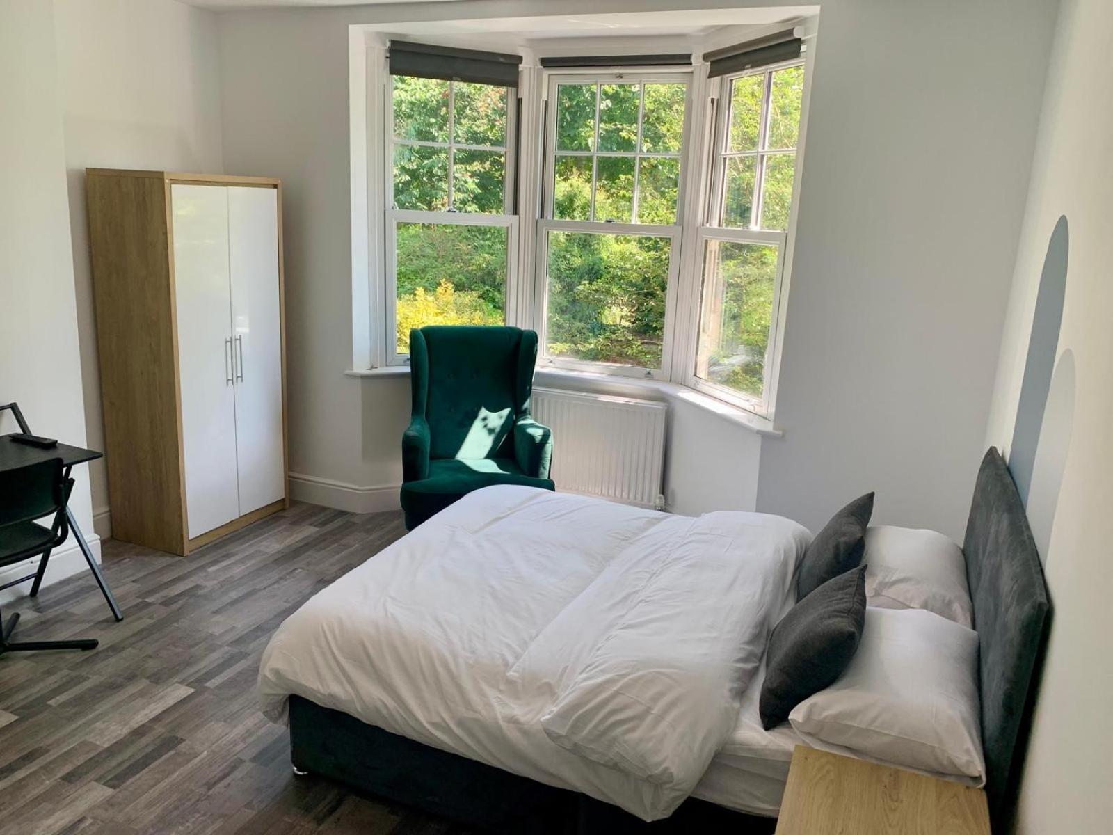 M4M Rooms- Ng7 6Pd Room 1 Nottingham Buitenkant foto